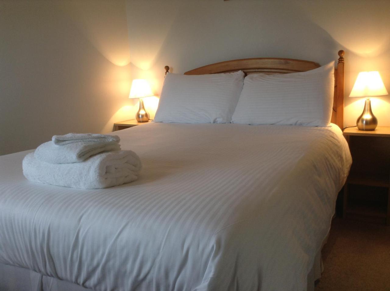 Trotternish B&B Kingsburgh Buitenkant foto
